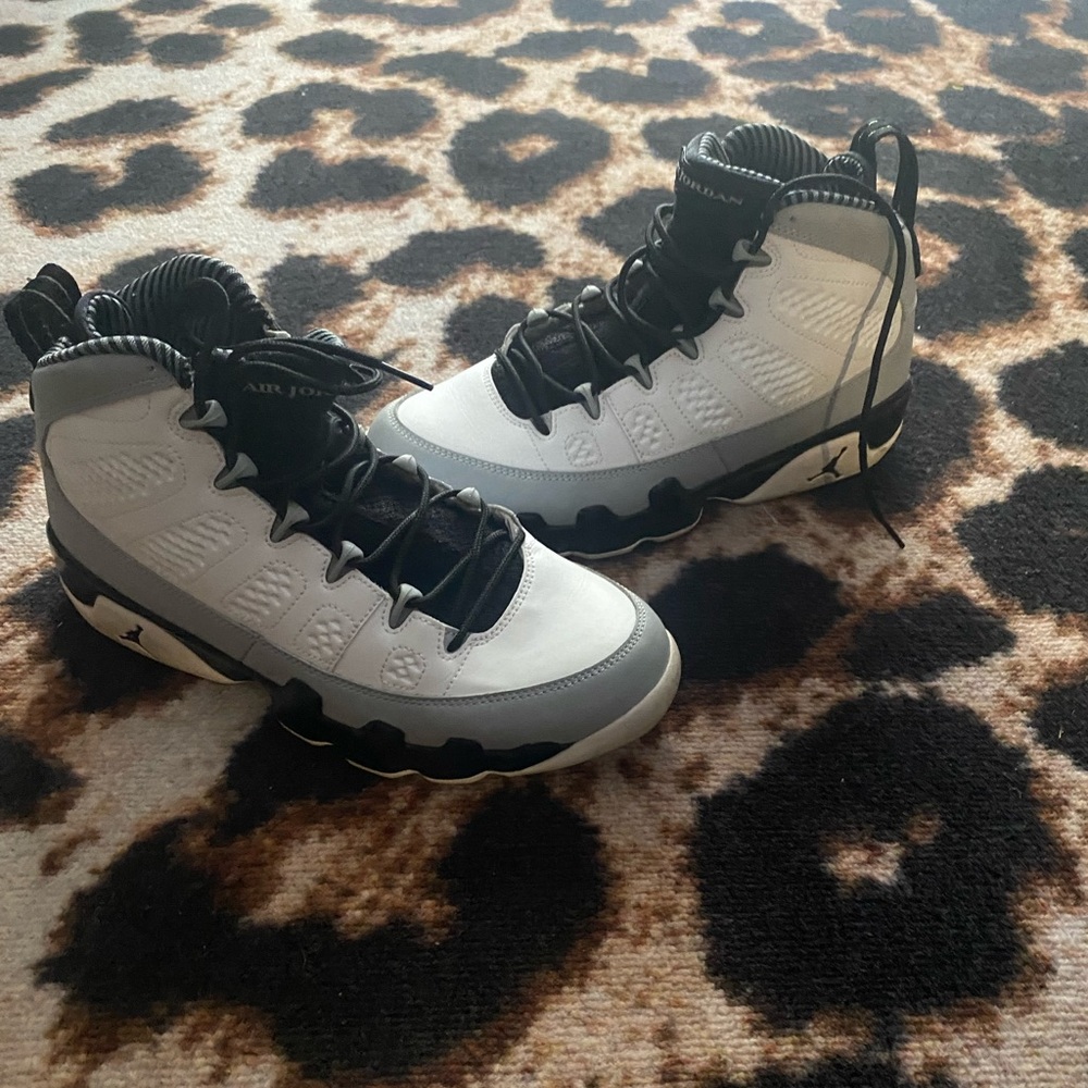 Nike Air Jordan Retro 9